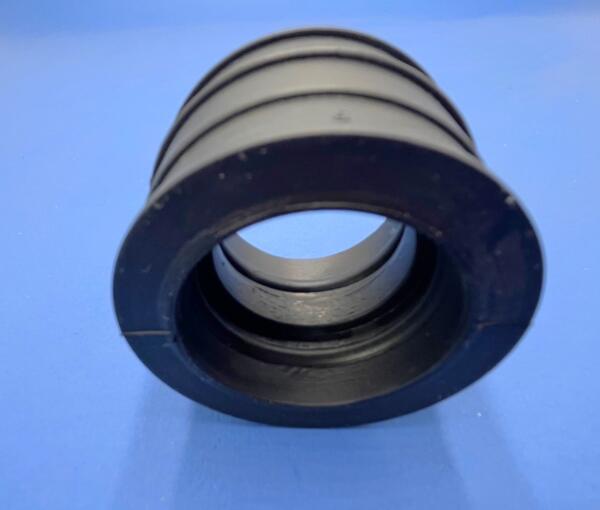 Raccordo in gomma carburatore 34x30x30