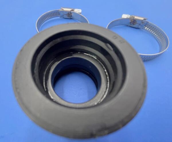 Raccordo in gomma carburatore 32x32x39