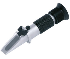 Brake fluid refractometer