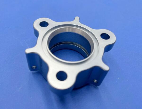 Flangia scarico cilindro Minarelli P6