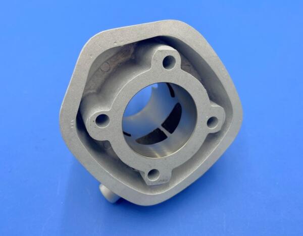 Power unit Yamaha Aerox d.47.6 piston pin 10