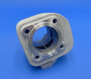 G.T  GP1 Aprilia SR aria  d.50 corsa 43 (85cc) spinotto 12