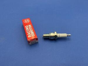 Spark plug NGK B8EG
